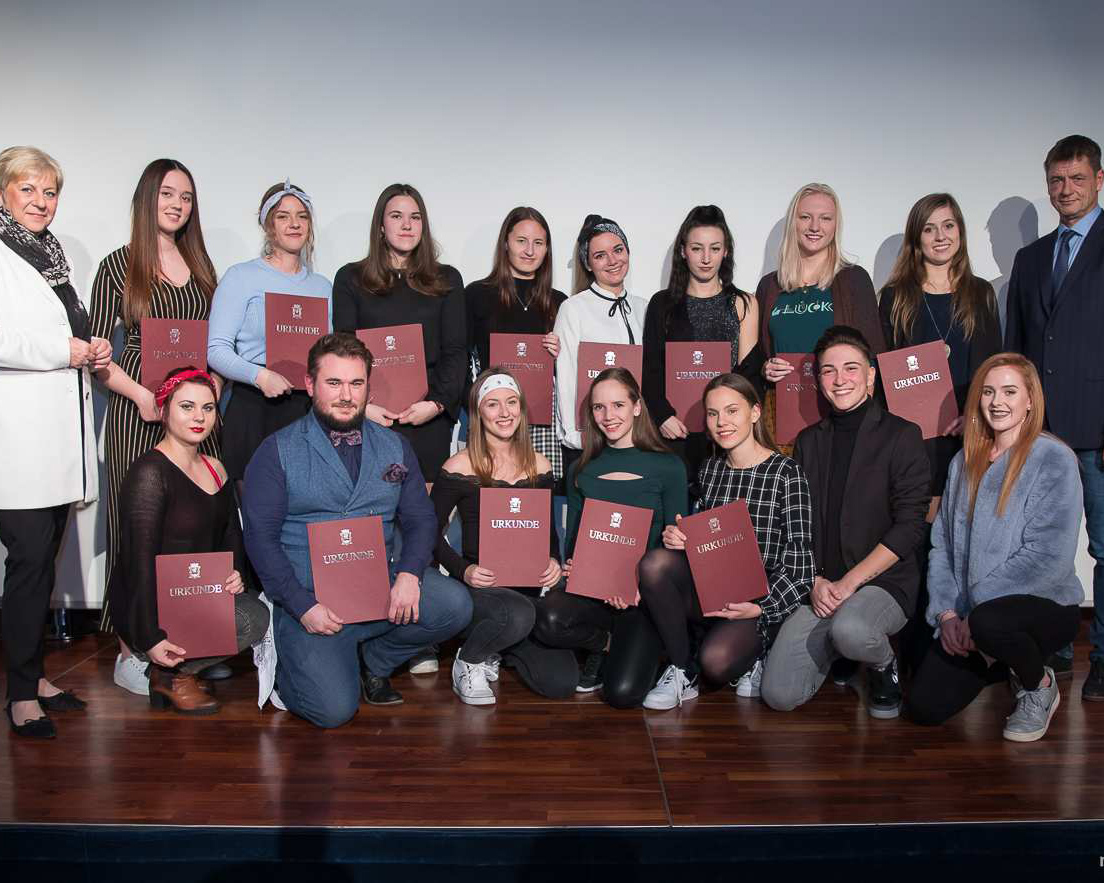 Bild von Sportlerehrung Denise und Hera 2019