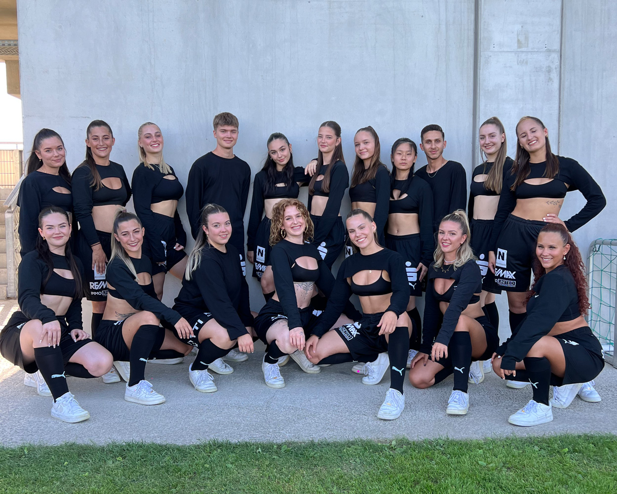Teamfoto bei SKU Amstetten gegen Rapid Wien Halftimeshow